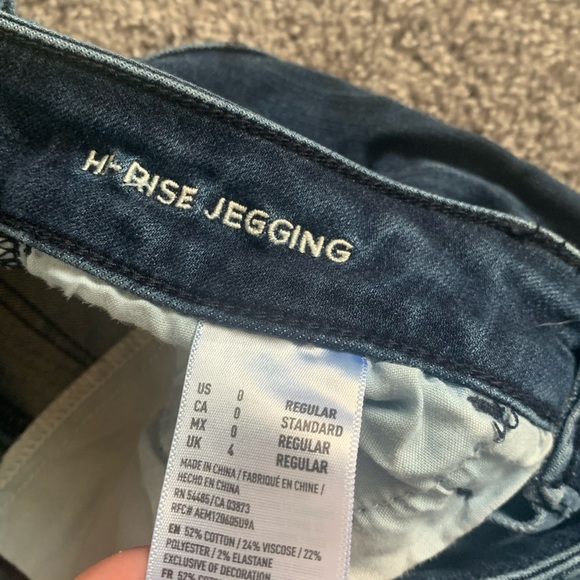 Jeans - Picture 4 of 5